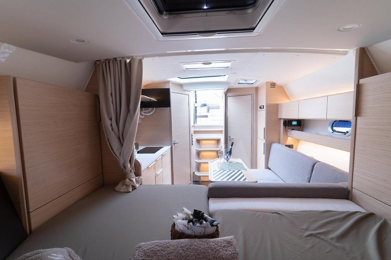 Royal Art H Duomo - Centro, By Clapa Group 5* Neapel