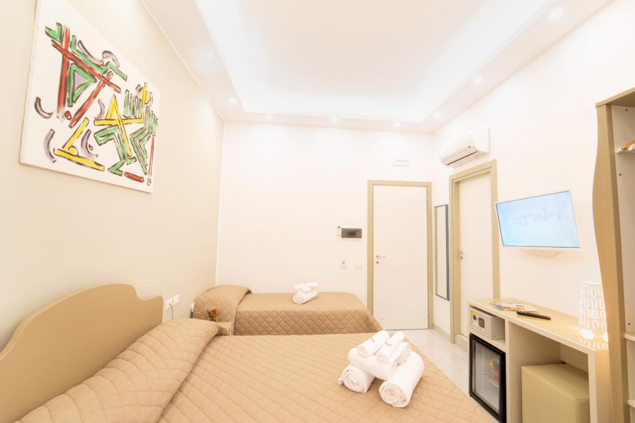 Royal Art H Duomo - Centro, By Clapa Group 5* Neapel