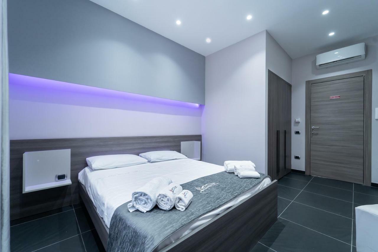 Royal Art H Duomo - Centro, By Clapa Group Maison d'hôtes Naples