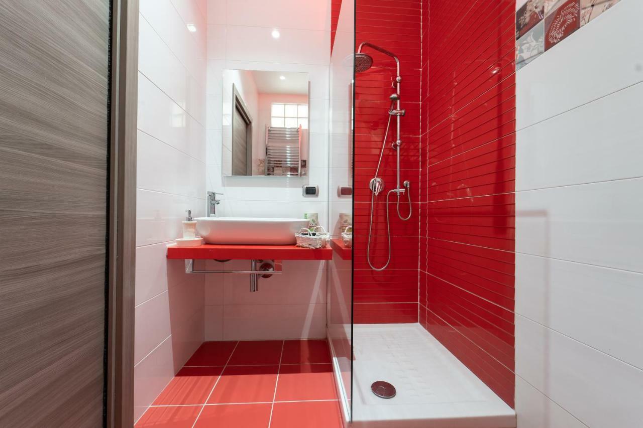 Maison d'hôtes Royal Art H Duomo - Centro, By Clapa Group 5*