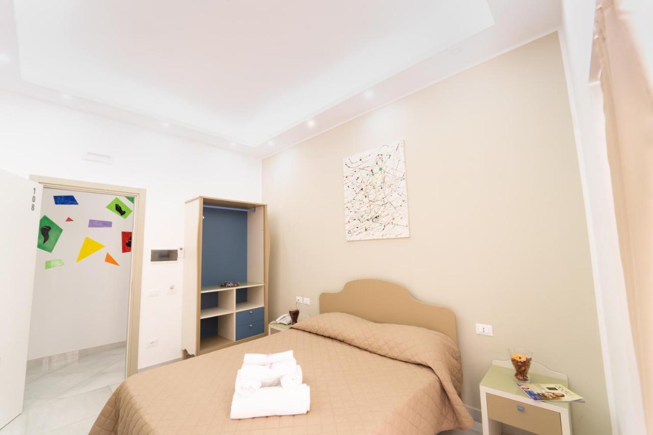 Royal Art H Duomo - Centro, By Clapa Group Gasthof 5*